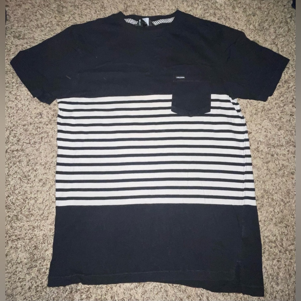 Black and White striped Tee, Medium, Volcom